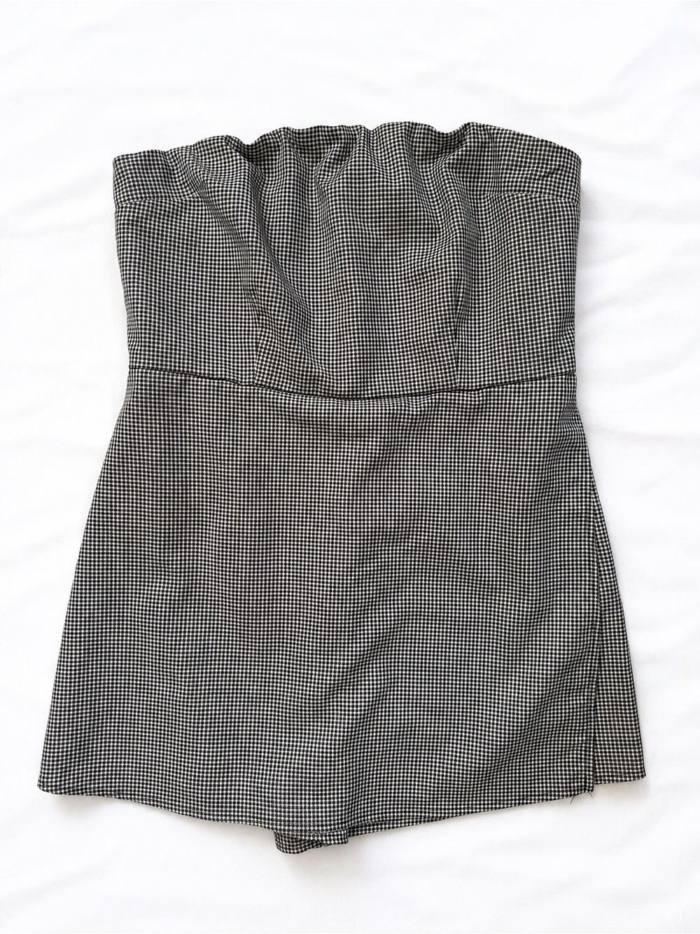 Urban Outfitters Black & White Houndstooth Strapless Romper Large